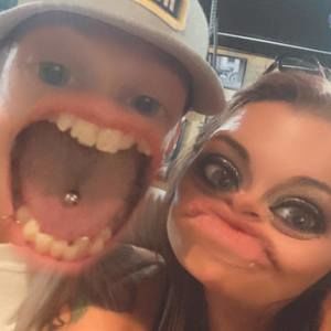 Meet your Posher, Zach